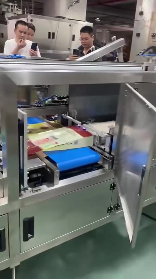 Bag vacuum packaging — V045
